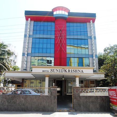 Hotel Sunilkrishna ตีรูปาติ ภายนอก รูปภาพ